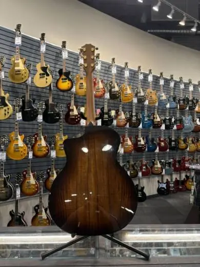 Taylor Guitars - 224CE-K DLX 2